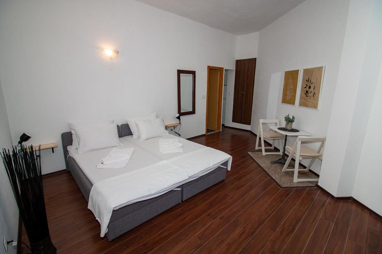 Miro Apartments Μόσταρ Εξωτερικό φωτογραφία